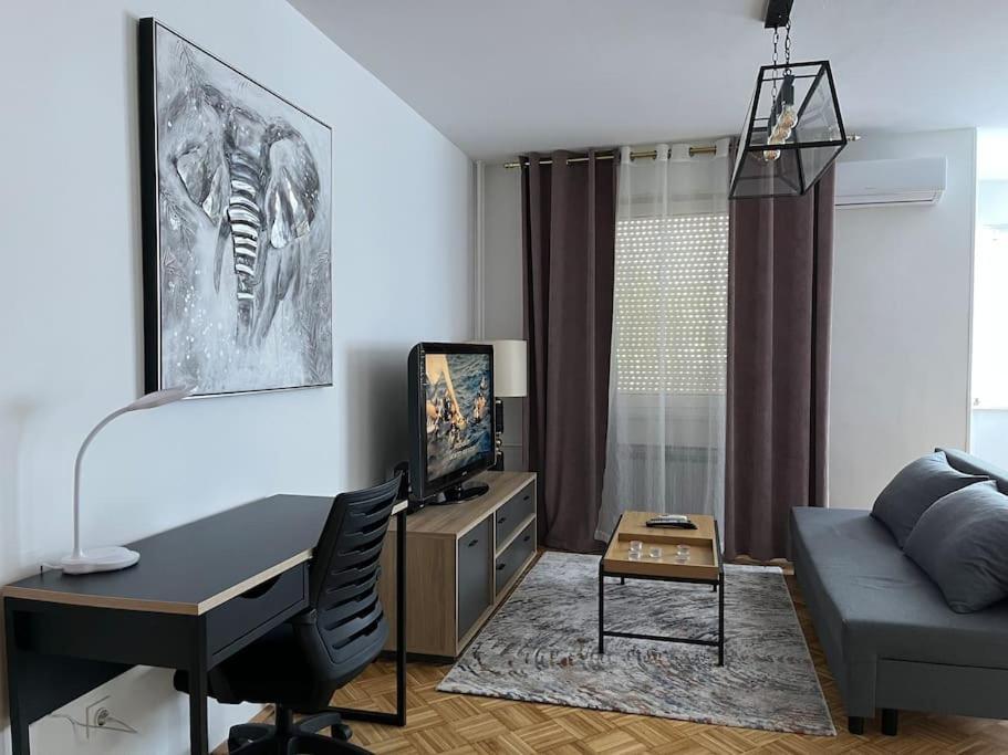 Apartment Miva Zagabria Esterno foto